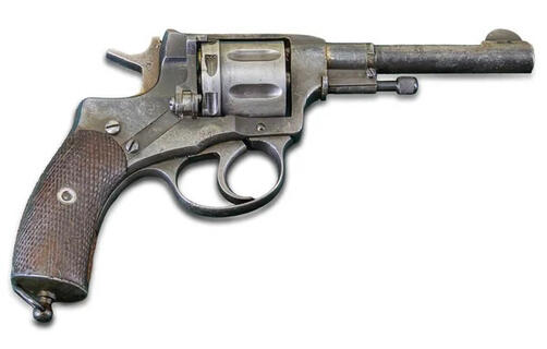 A vintage pistol from the 1940s